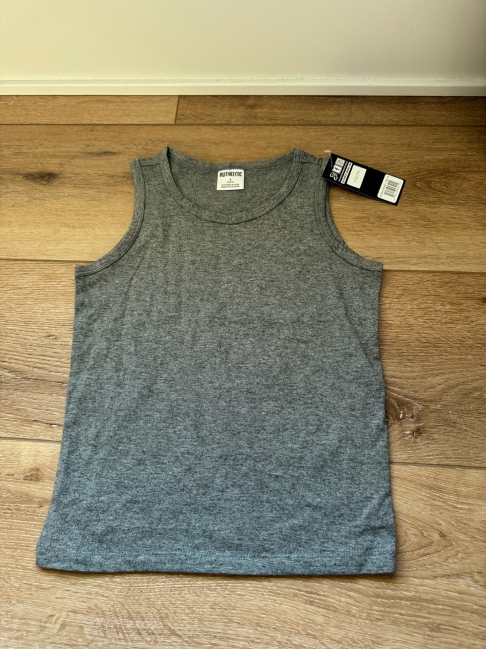 Boys tank top Authentic new with tags size Small